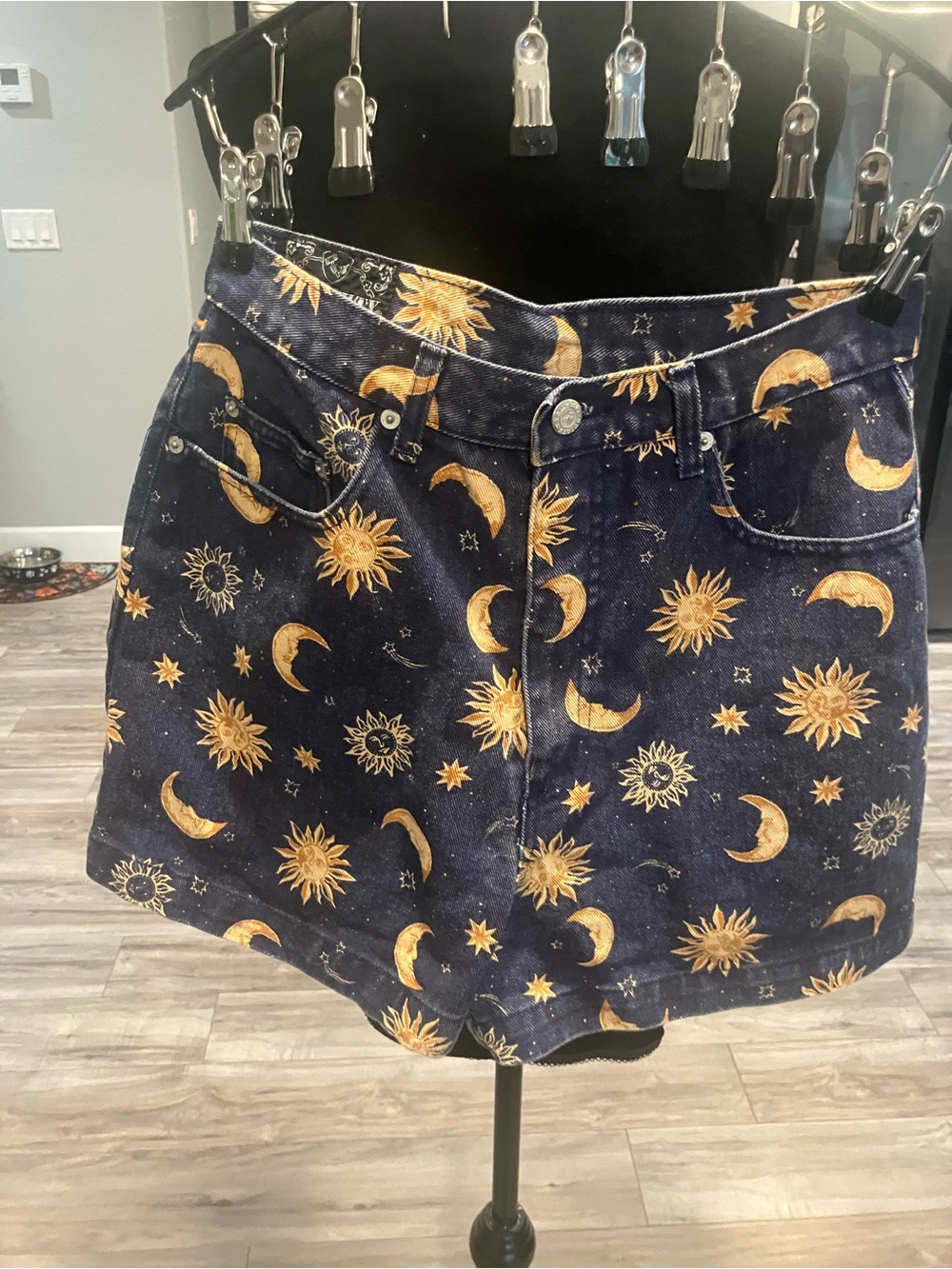 Jean shorts Sun and moon. Not Guilty brand